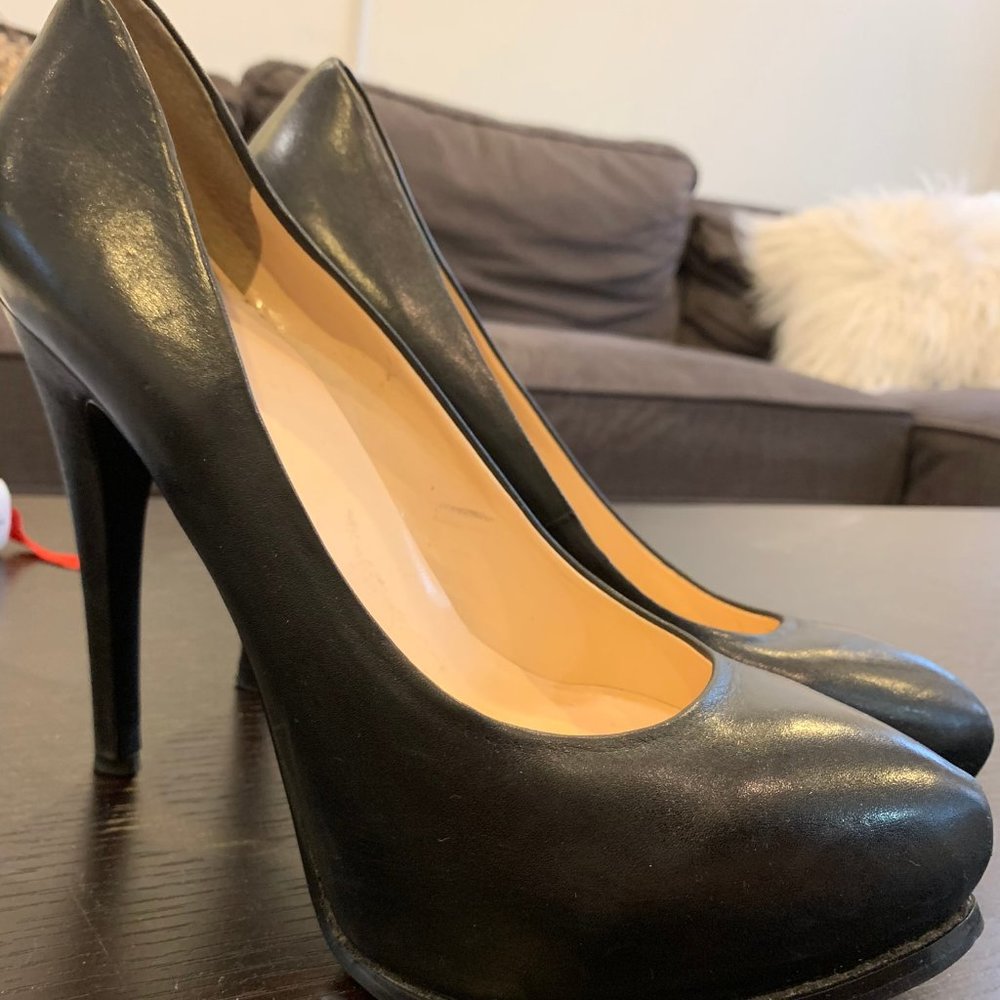 GUESS High Heels Pumps - Picture 7 of 9